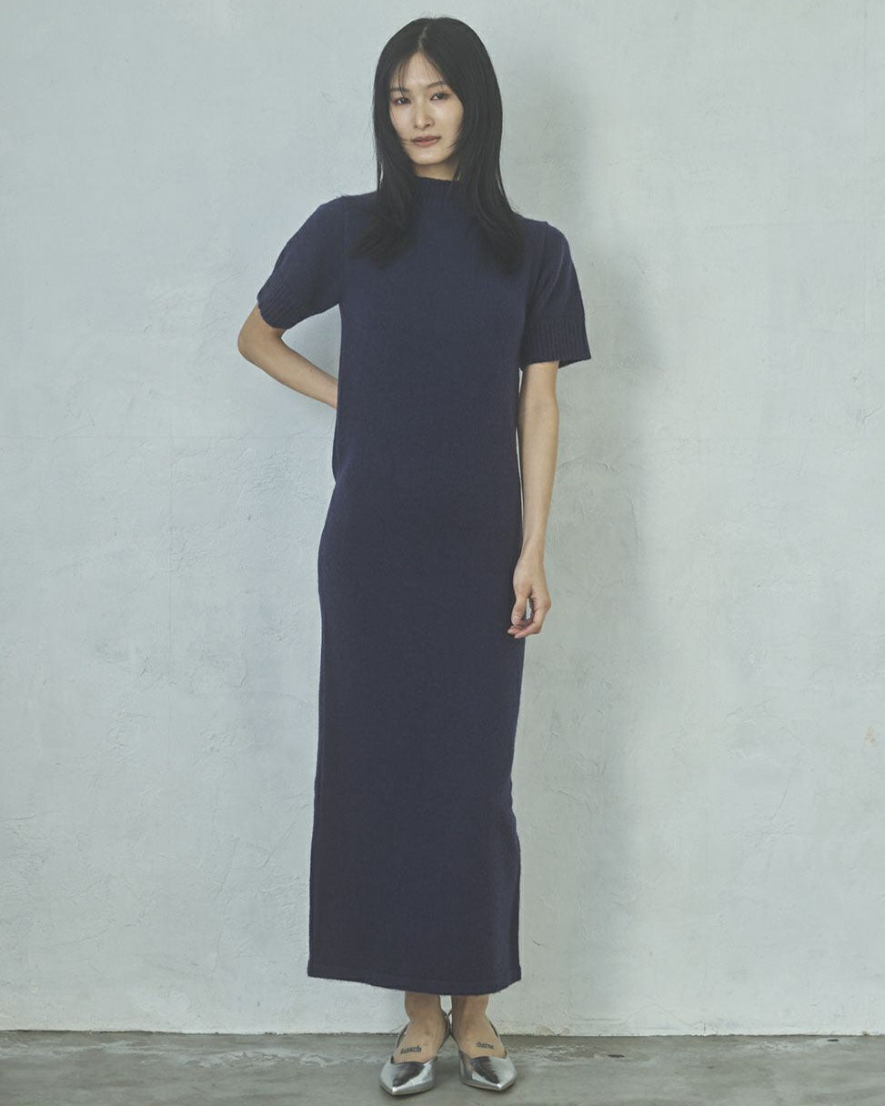 Short sleeves knit dress