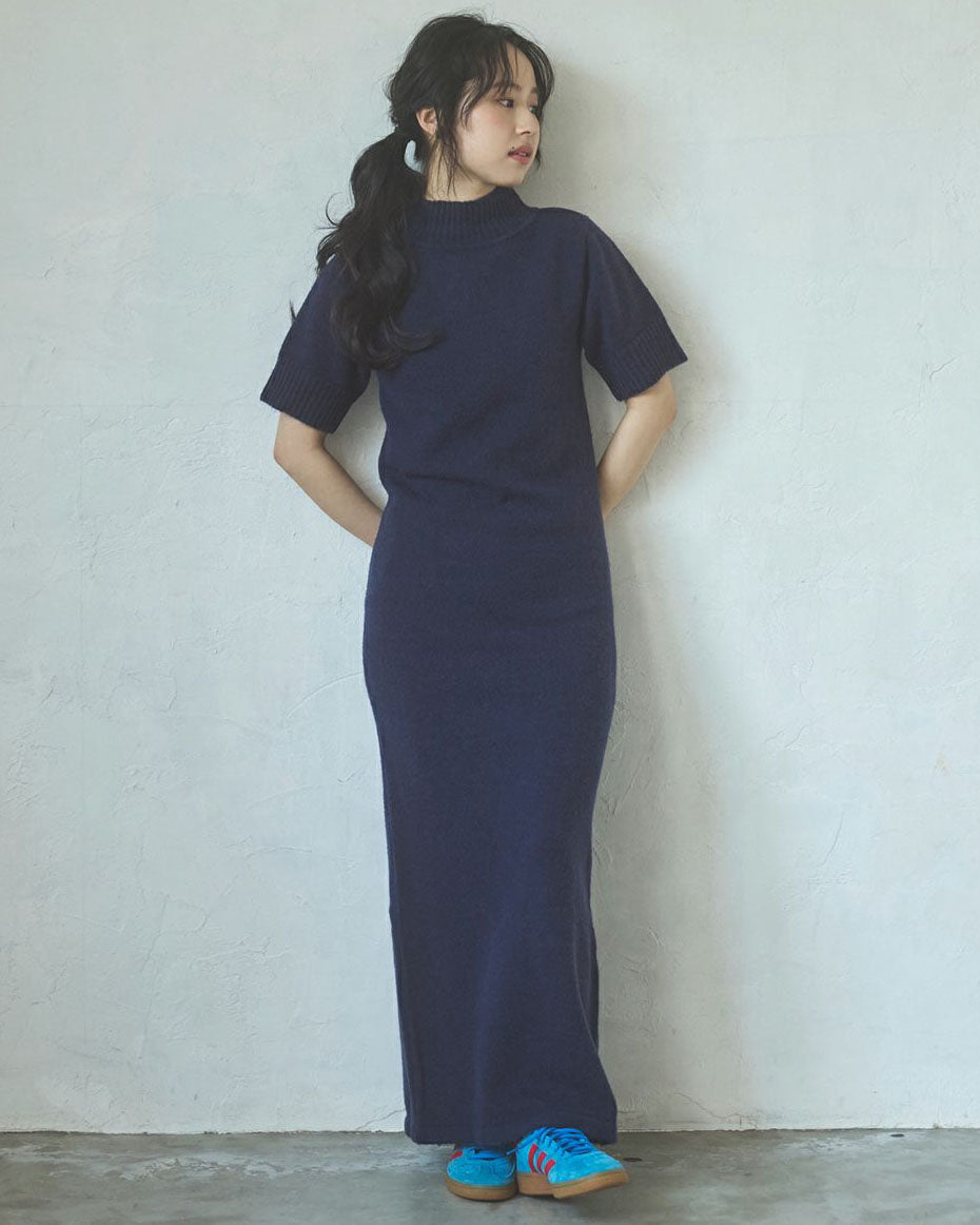 Short sleeves knit dress