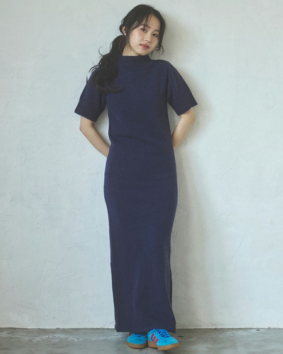 Short sleeves knit dress