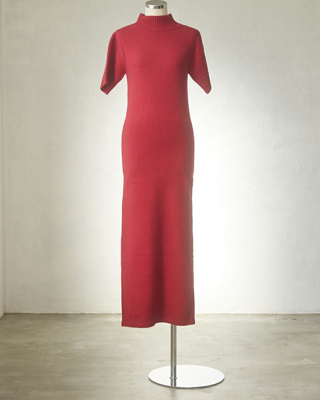 Short sleeves knit dress