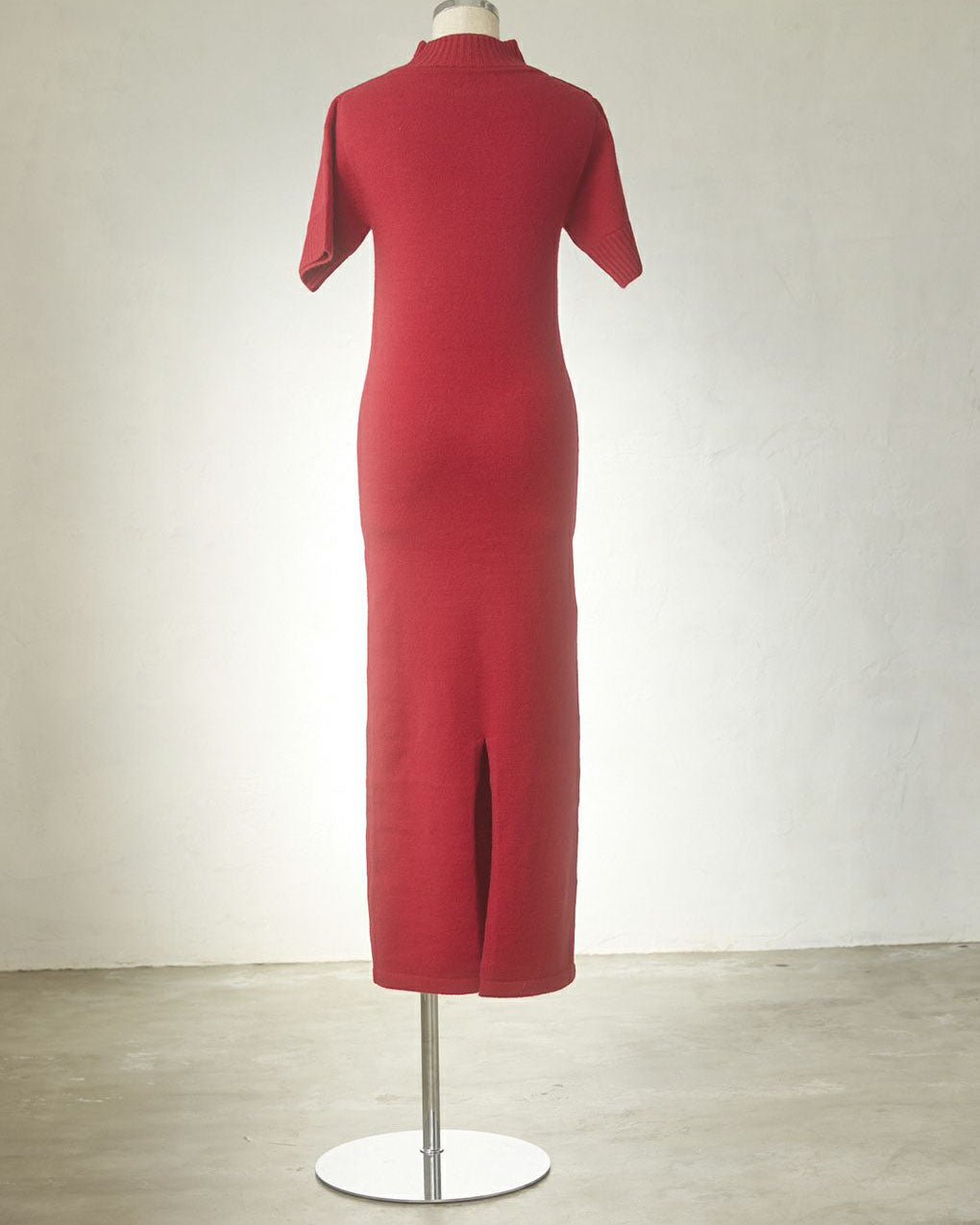 Short sleeves knit dress