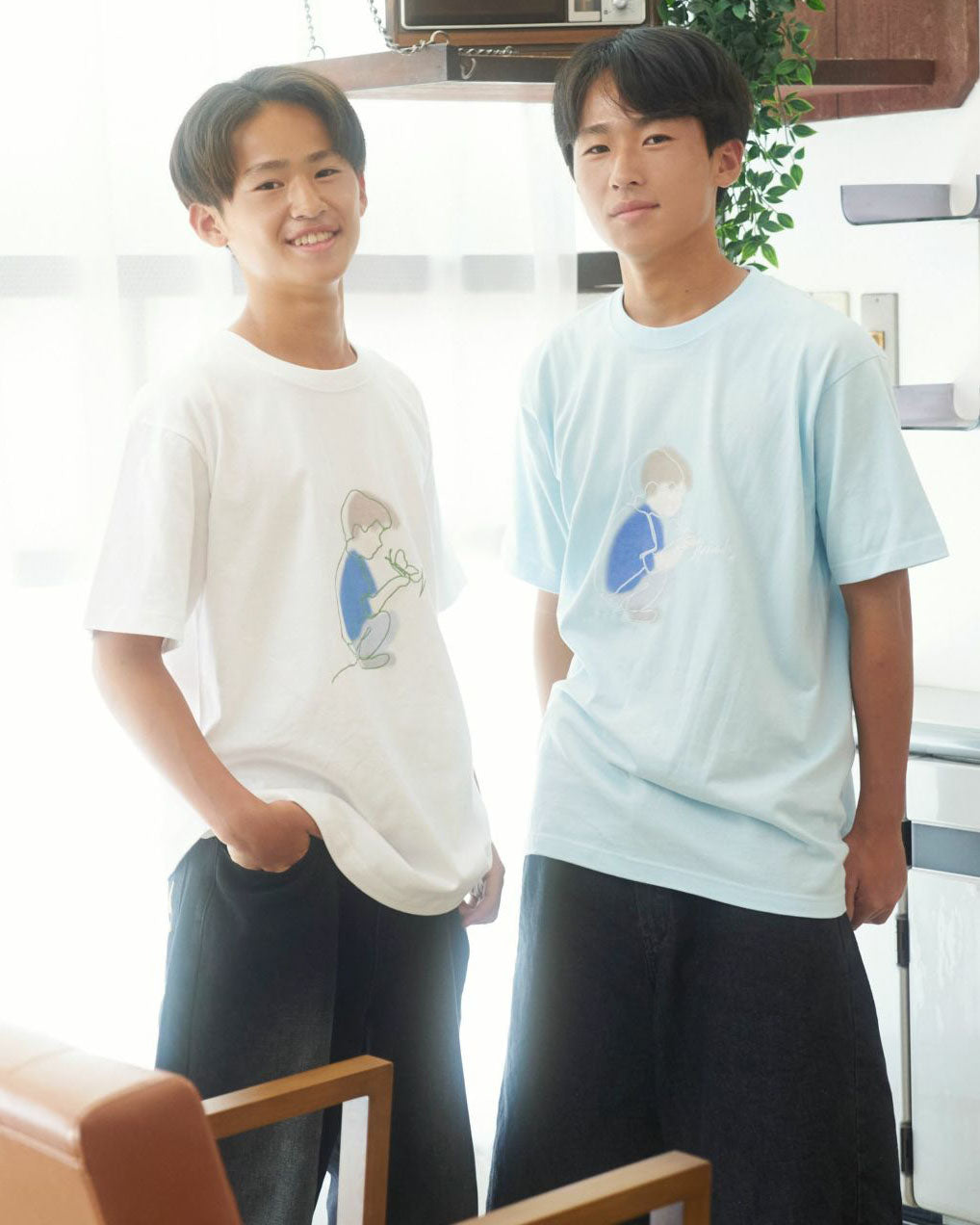 ちいさな探しものTシャツ